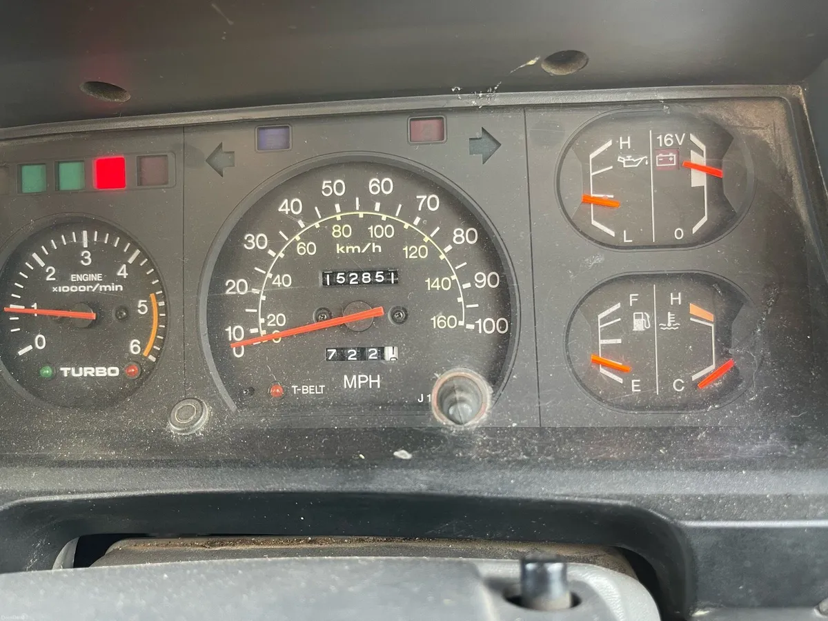 1992 toyota landcruiser 70 vx 2.4td manual - Image 6