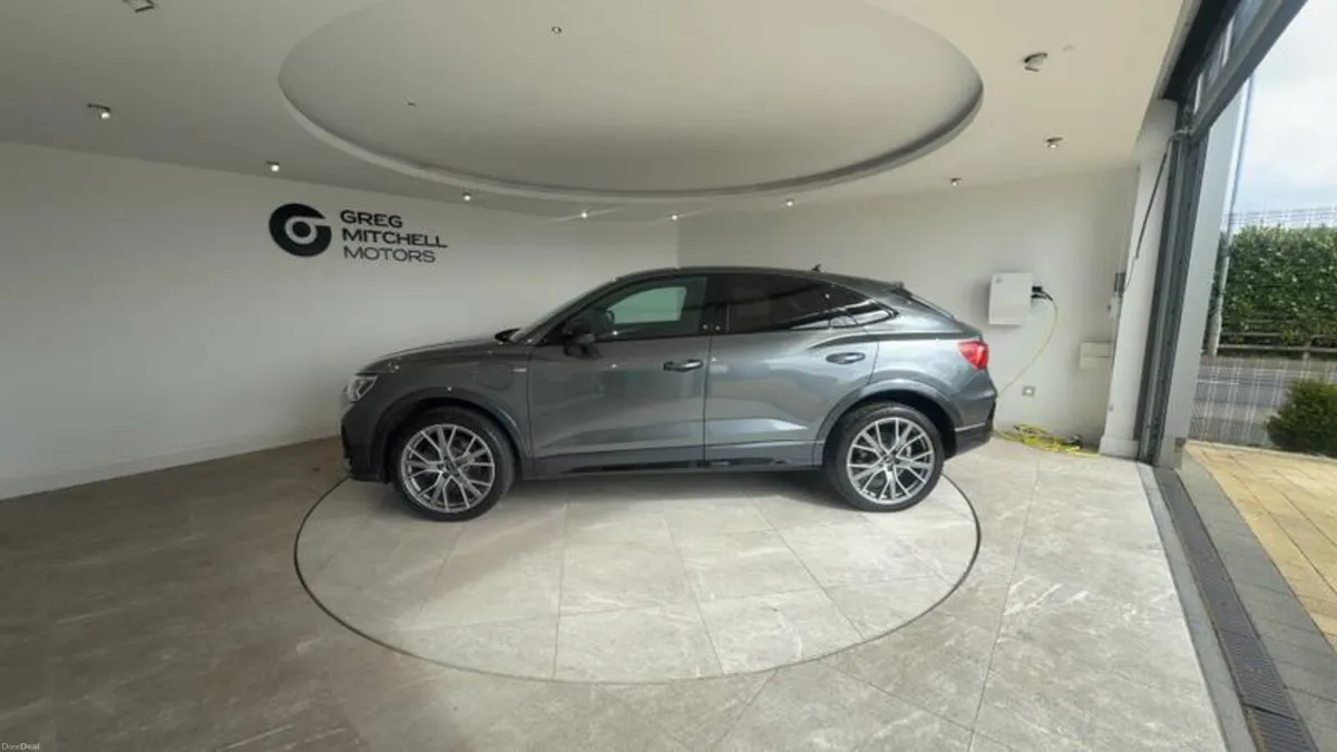 Audi Q3 45 TFSI e Vorsprung 5dr S Tronic - Image 4