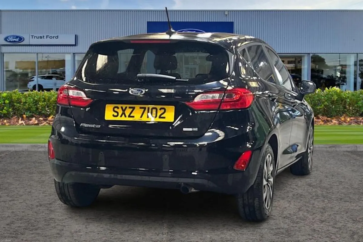 Other Other 1.0 EcoBoost Hybrid mHEV 125 Titanium - Image 4