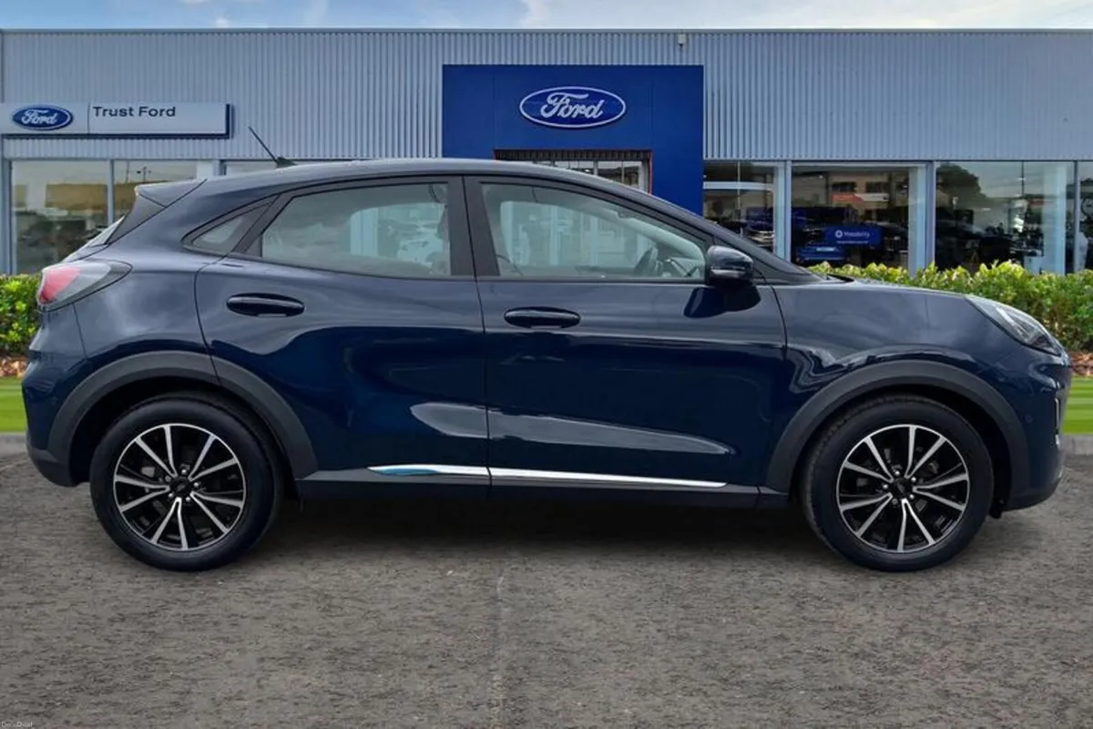 Ford Puma 1.0 EcoBoost Hybrid mHEV 155 Titanium 5d - Image 3
