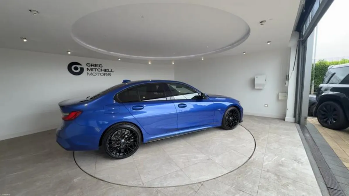 BMW 3-Series 330e M Sport 4dr Step Auto [Tech/Pro - Image 5
