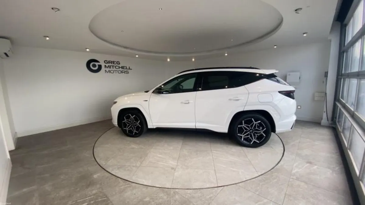Hyundai Tucson 1.6 TGDi Plug-in Hybrid N Line S 5d - Image 5