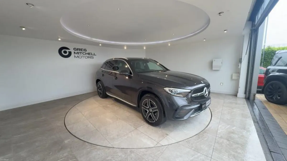 Mercedes-Benz GLC GLC 300e 4Matic AMG Line 5dr 9G- - Image 2