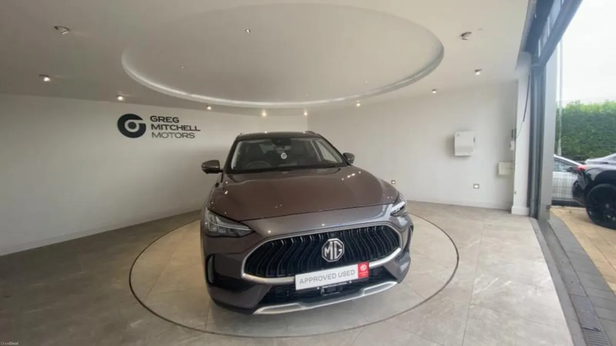 MG HS 1.5 T-GDI PHEV Trophy 5dr Auto - Image 2