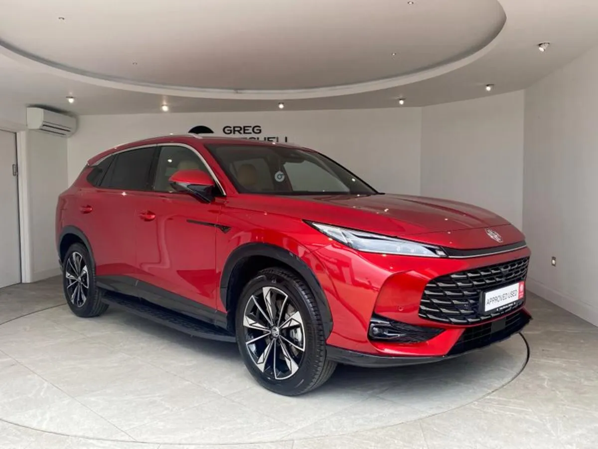 MG HS 1.5 T-GDI PHEV Trophy 5dr Auto - Image 1