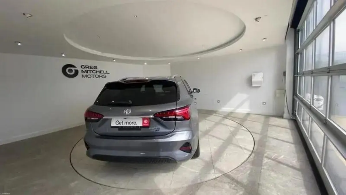 MG MG5 115kW Trophy EV Long Range 61kWh 5dr Auto - Image 3