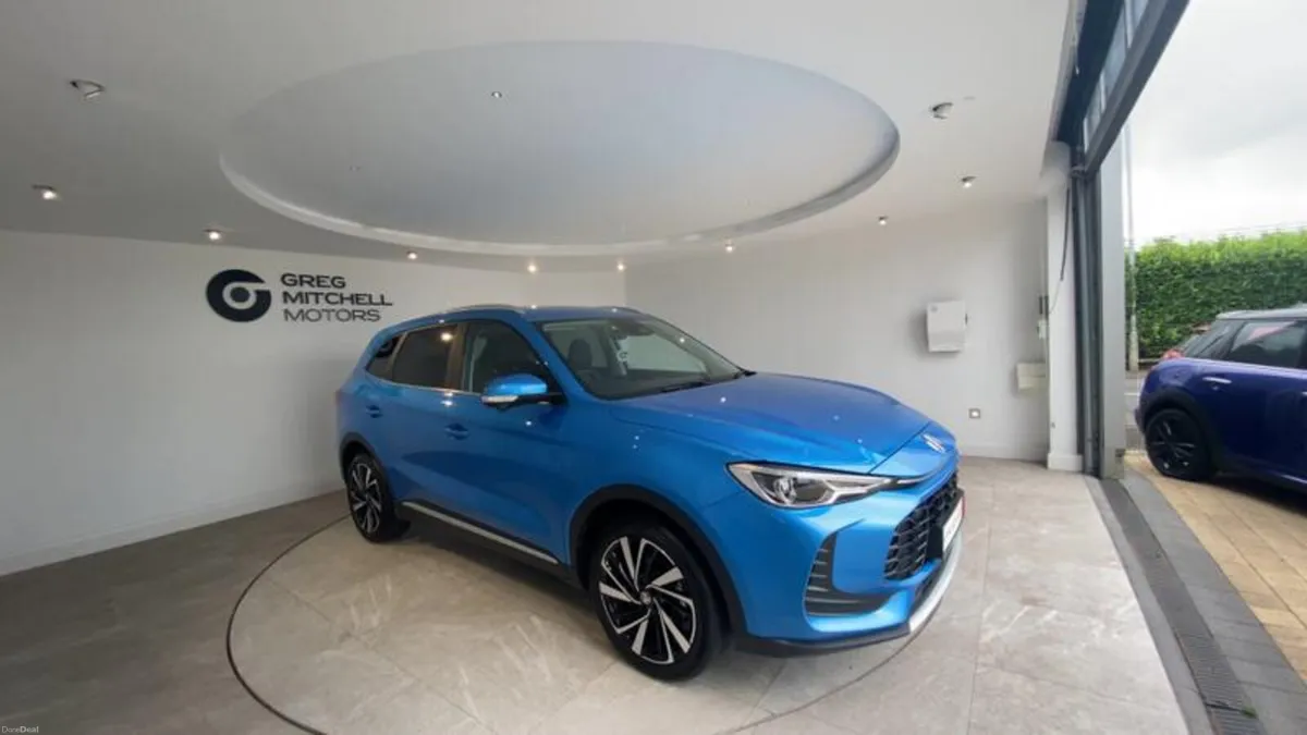 MG ZS 1.5 Hybrid+ Trophy 5dr Auto - Image 2