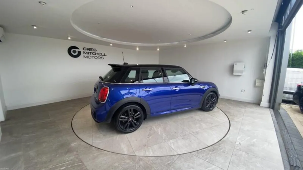 Mini Cooper 1.5 Cooper Sport II 5dr Auto - Image 5