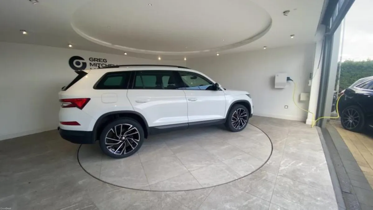 Skoda Kodiaq 2.0 TDI SE Drive 5dr DSG [7 Seat] - Image 5