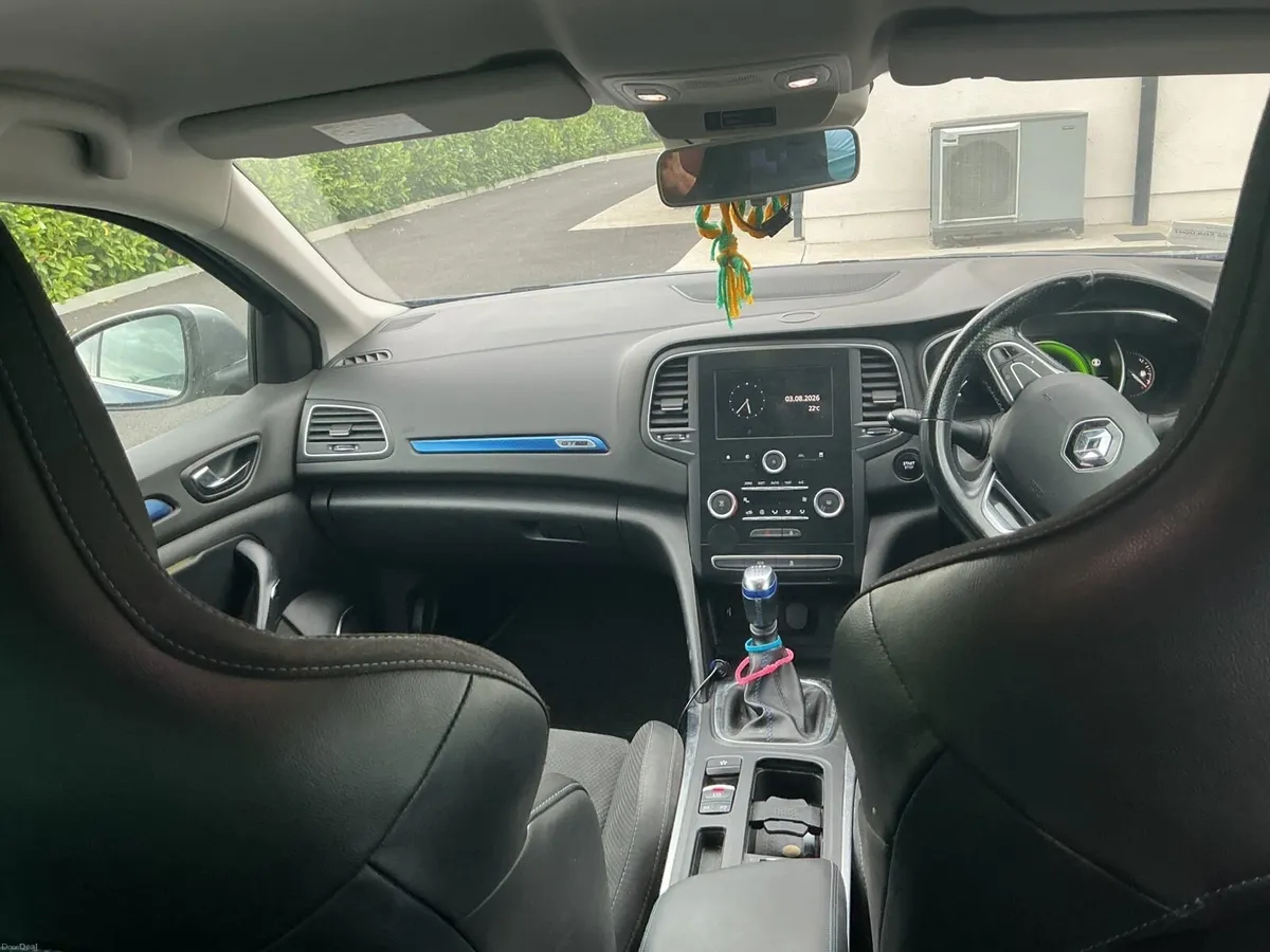 Renault Megane IV Sport Tourer GT Line NA 5DR 2017 - Image 5