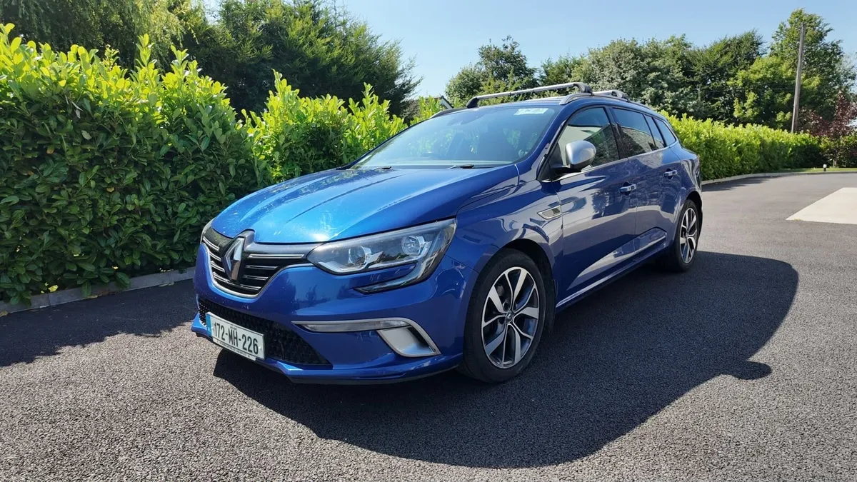 Renault Megane IV Sport Tourer GT Line NA 5DR 2017 - Image 1