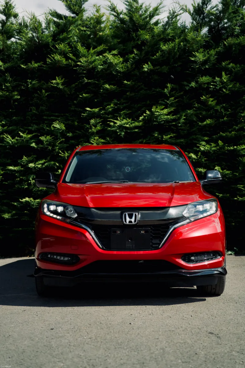 Honda Vezel RS Hybrid 2017 | Sporty Hybrid SUV - Image 6