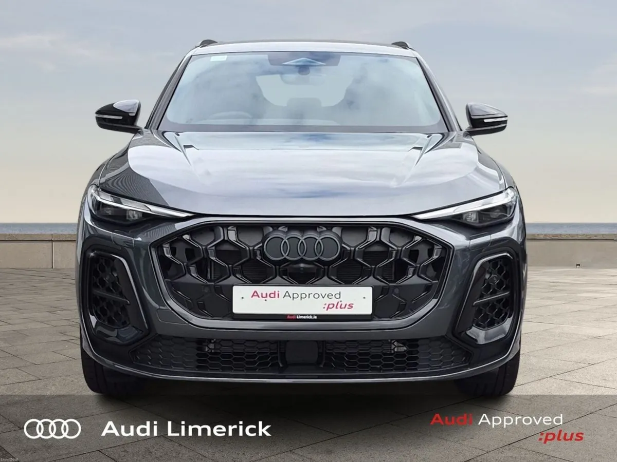 Audi Q5 E-HYBRID 220 KW Q S LINE + BLACK PACKAGE - - Image 2