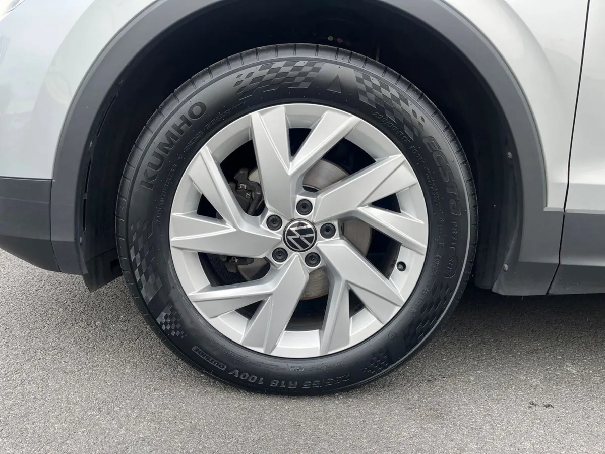 Volkswagen Tiguan 1.5 TSI 130HP Life - Image 5