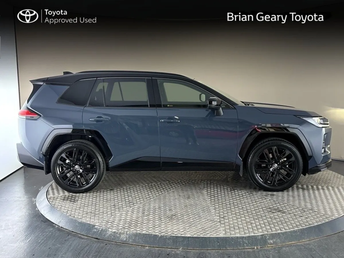 Toyota RAV4 Hybrid Sport - Image 3