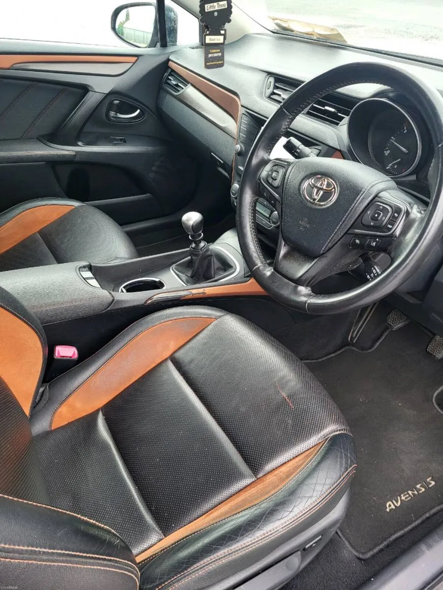 181 Toyota Avensis 90k kms!!!!! - Image 4
