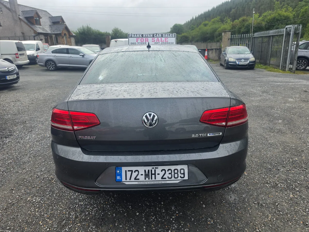 Volkswagen Passat 2017 - Image 4