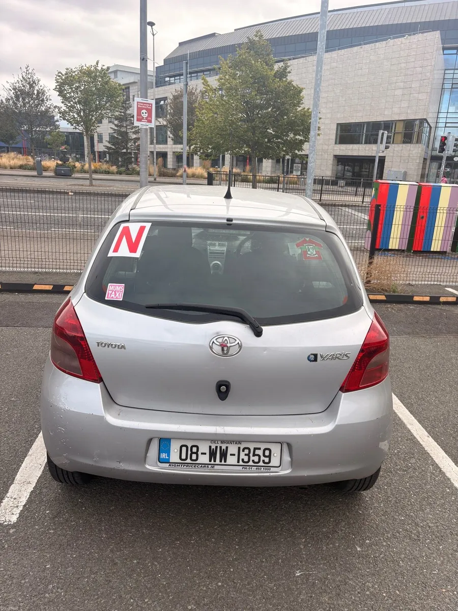 Toyota Yaris - Image 6