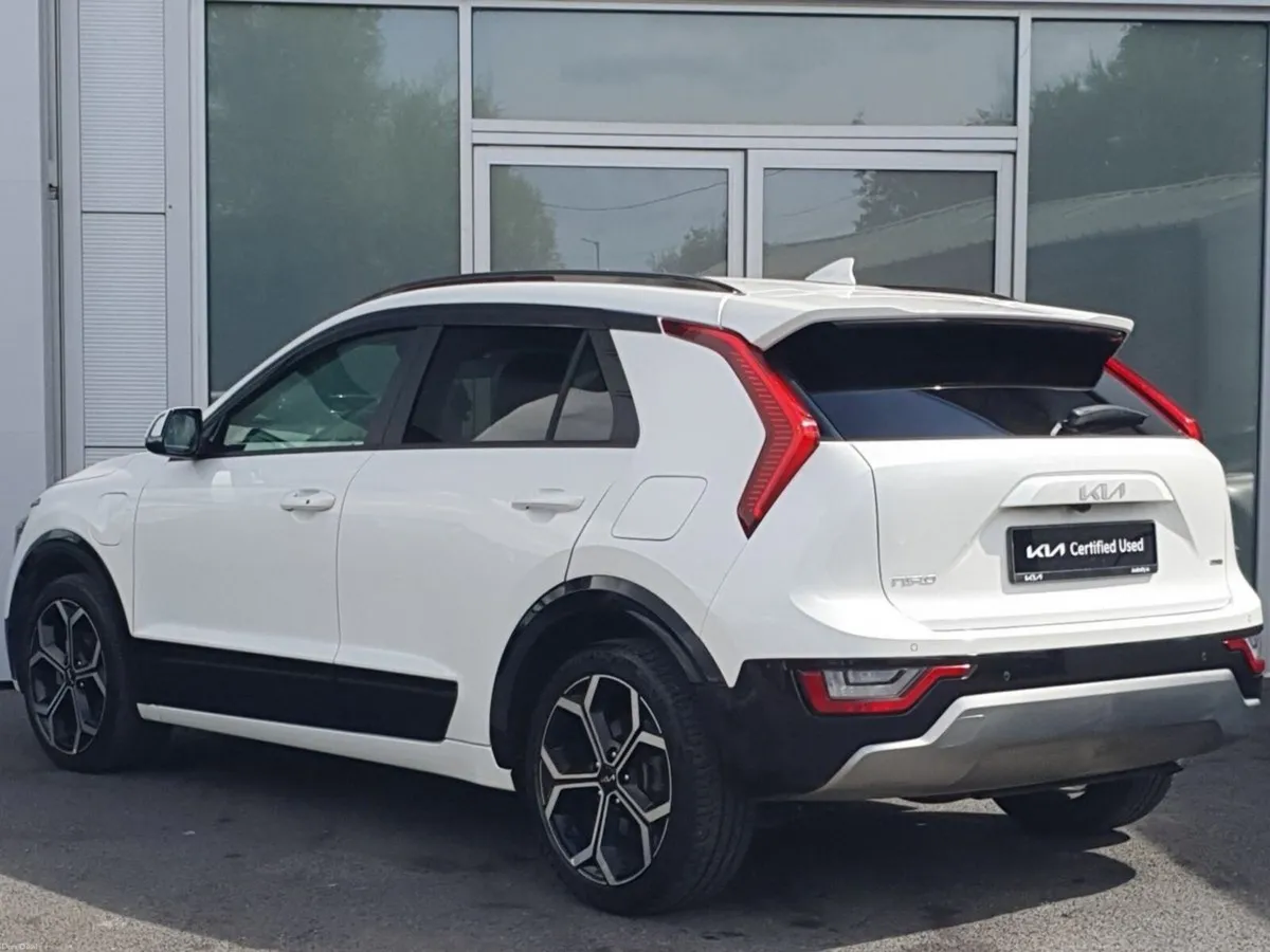 Kia Niro 1.6 GDI PHEV K4 Auto // LEATHER // '' SOL - Image 2