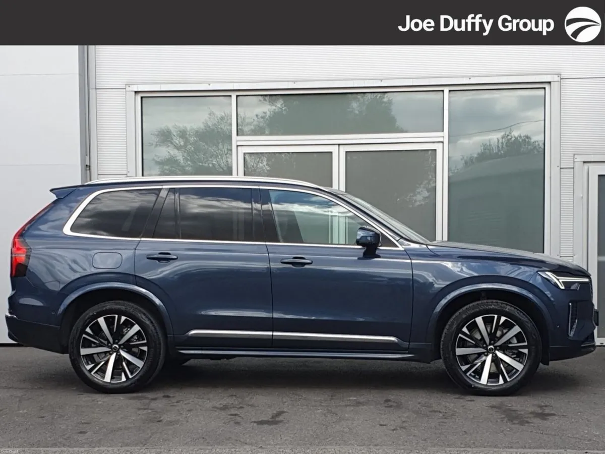 Volvo XC90 T8 PHEV AWD Plus Bright - Image 5