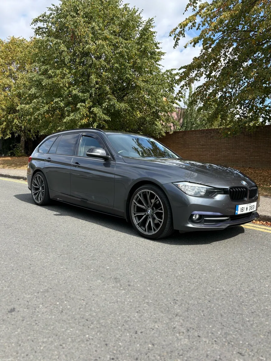 BMW 3 series - Image 1