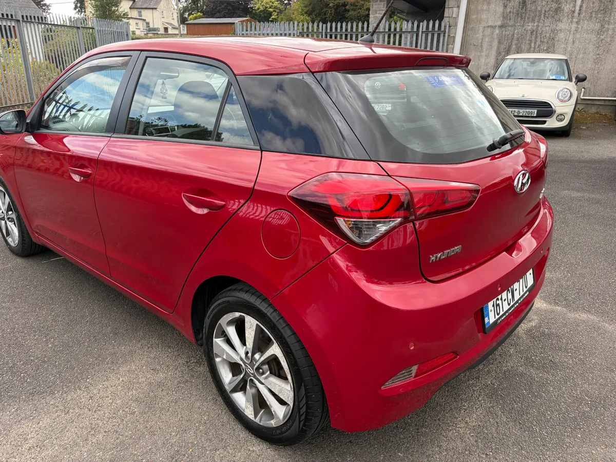 Hyundai i20 2016, 1.1 CDRi Deluxe - Image 6