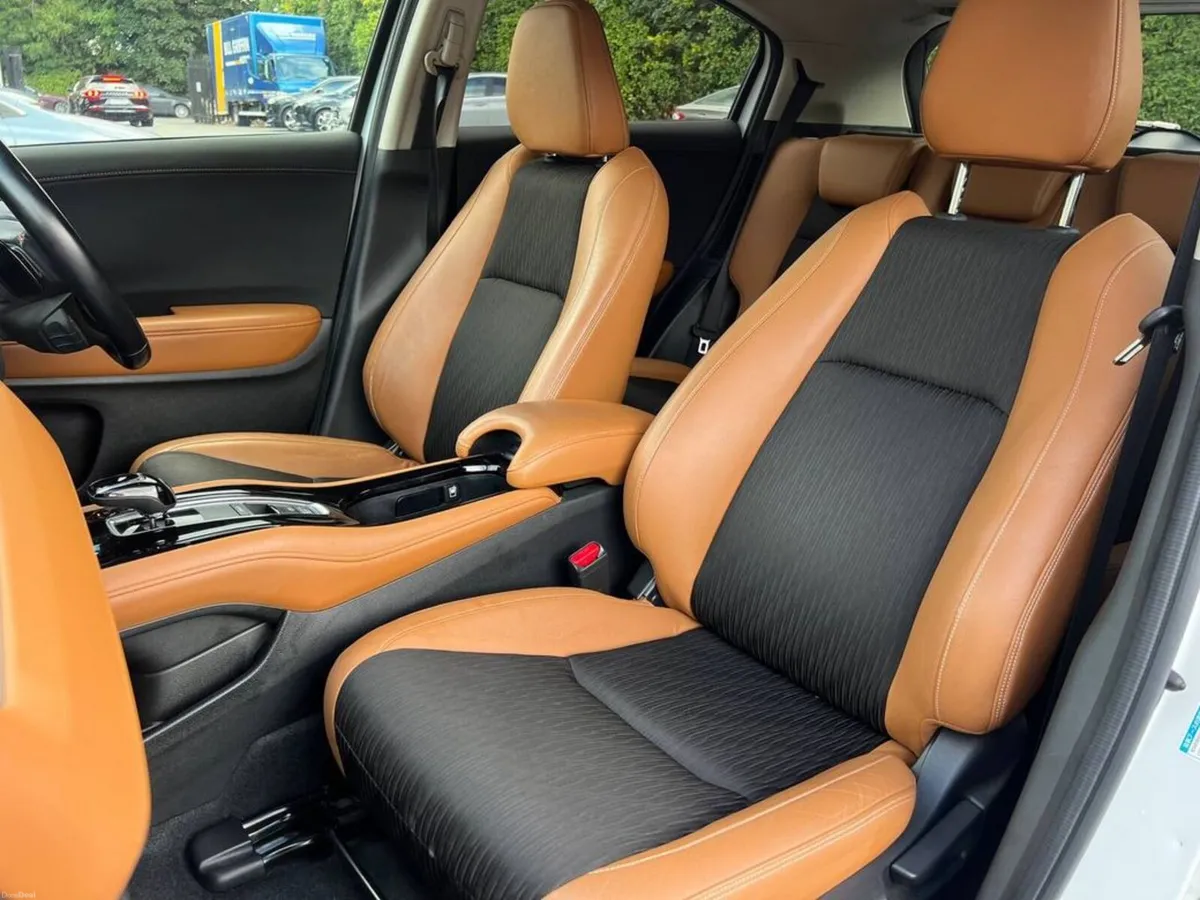 Honda Vezel 1.5 HYBRID AUTO // SERVICE HISTORY // - Image 6