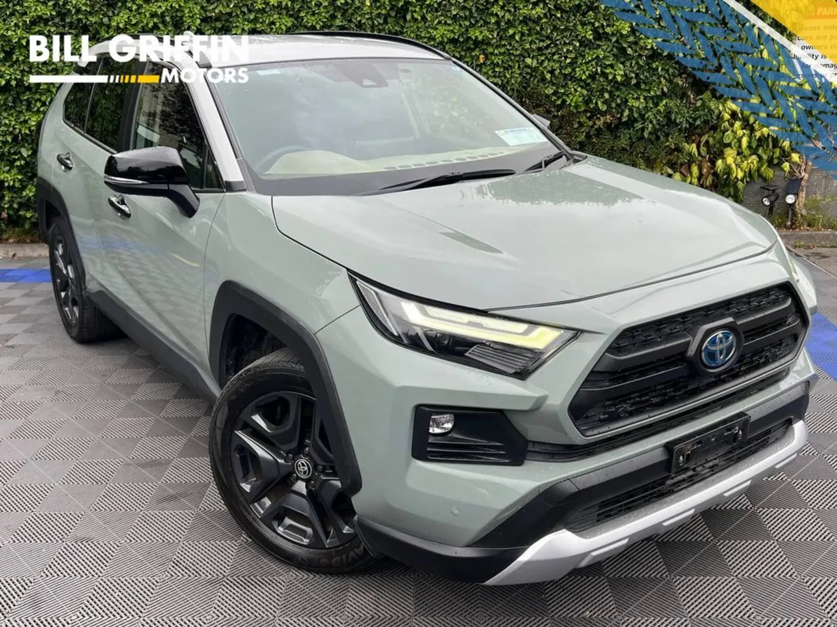 Toyota RAV4 ADVENTURE 2.5 HYBRID AUTO // 19" ALLOY - Image 1