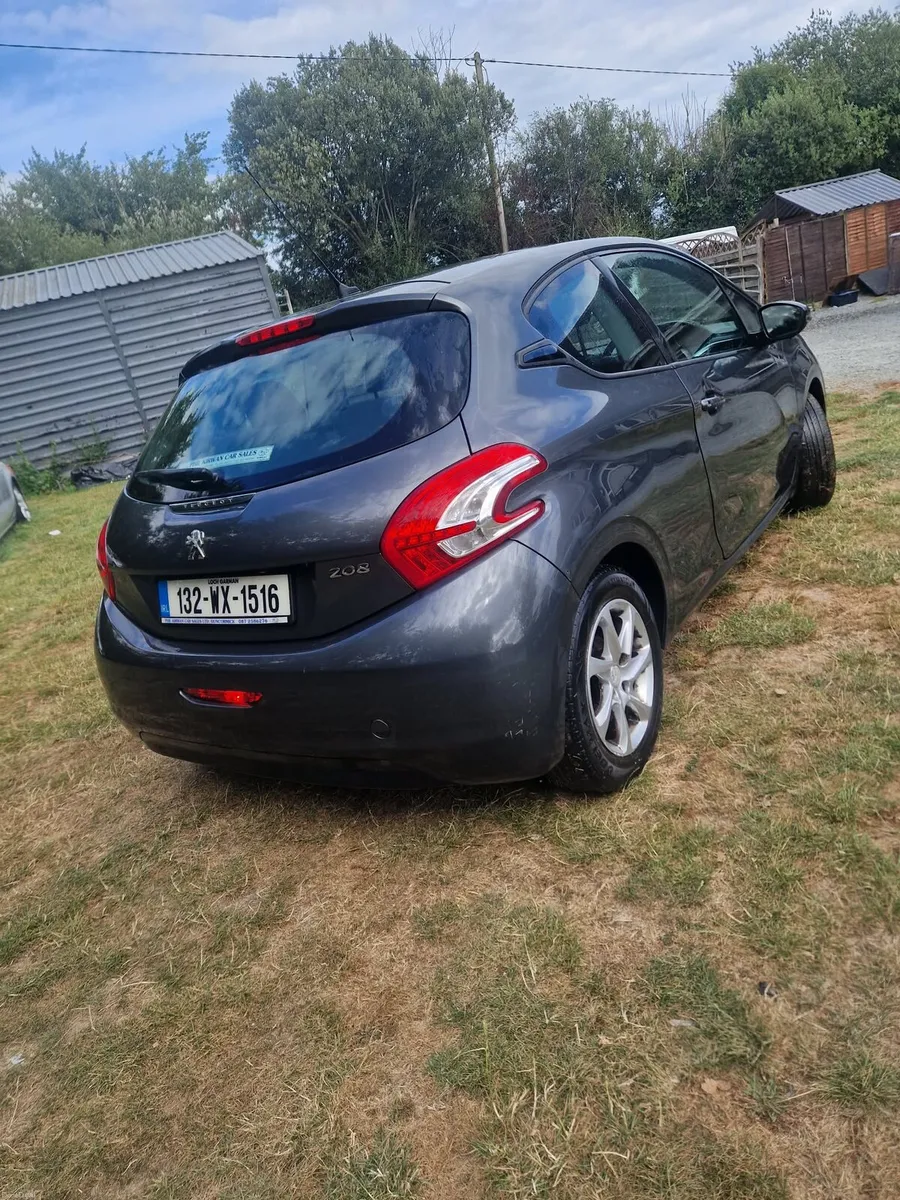 131 Peugeot 208 2 door - Image 6