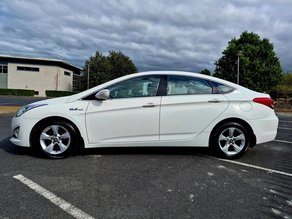 2013 HYUNDAI I40 1.7 EXECUTIVE - Image 2