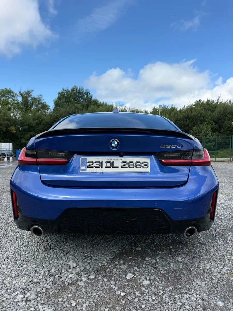 BMW 330e m sport 290bhp auto - Image 6