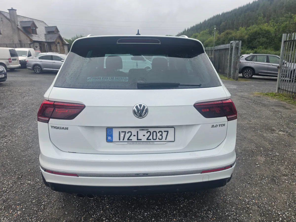 Volkswagen Tiguan 2017 - Image 3