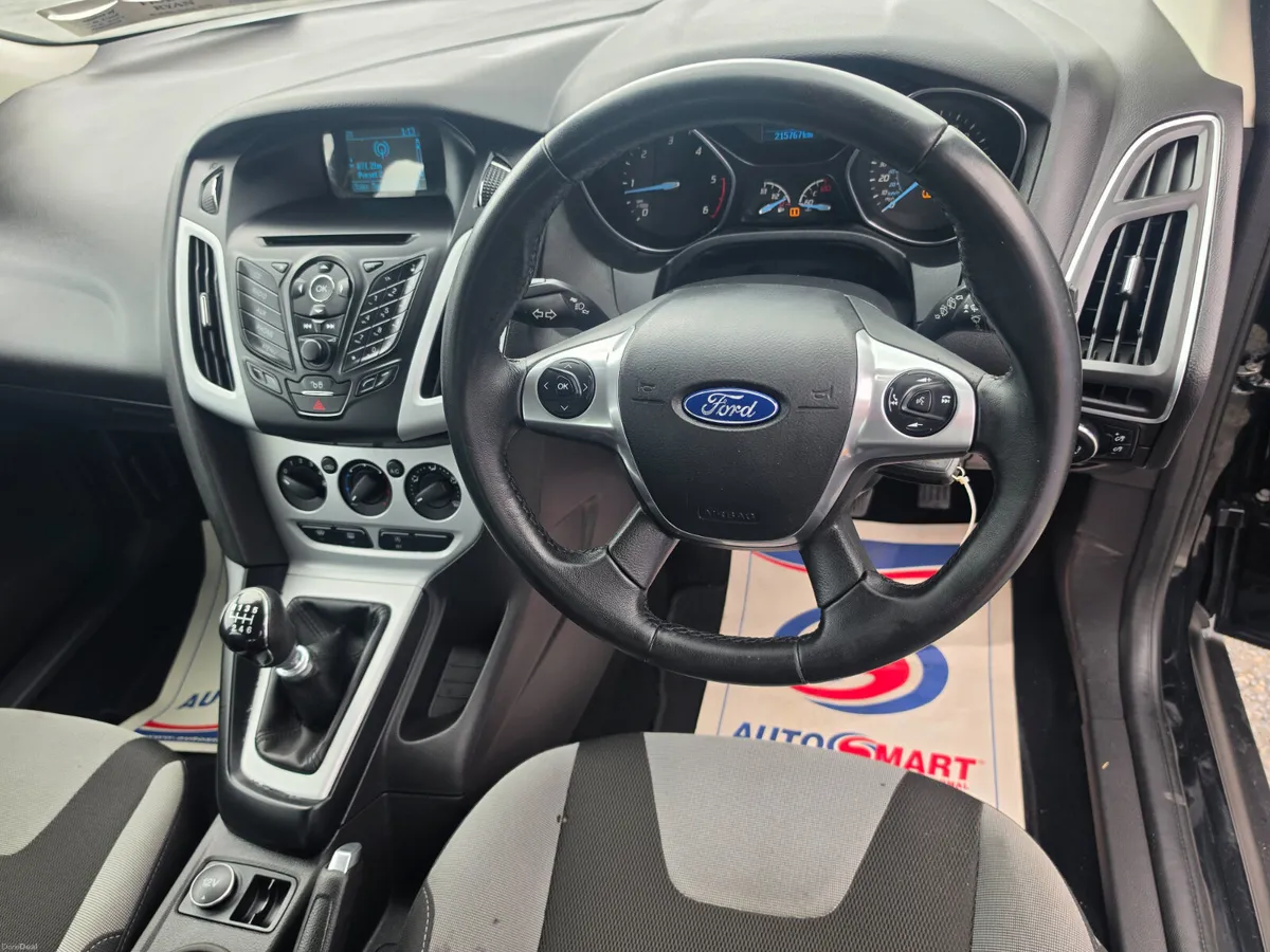 Ford Focus 2014 - Image 6