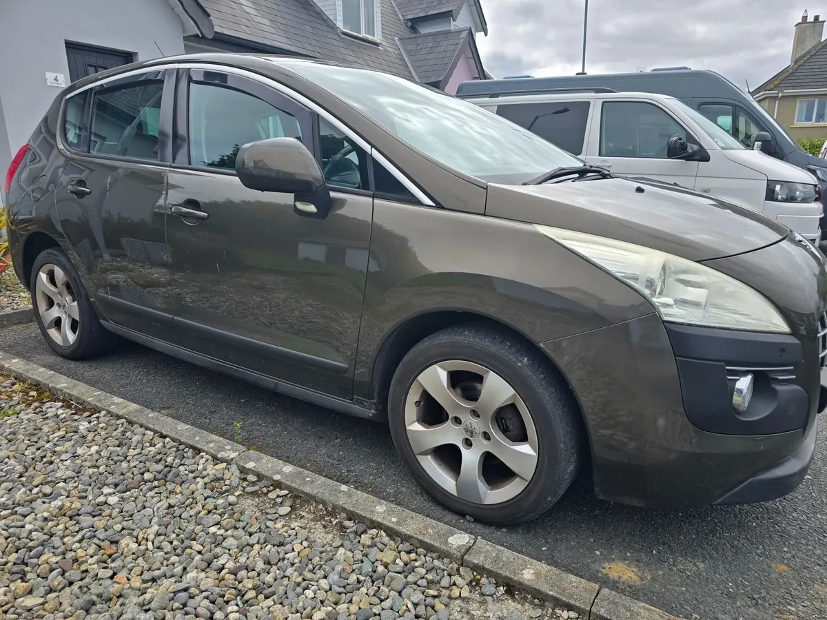 Peugeot 3008 2010 - Image 2
