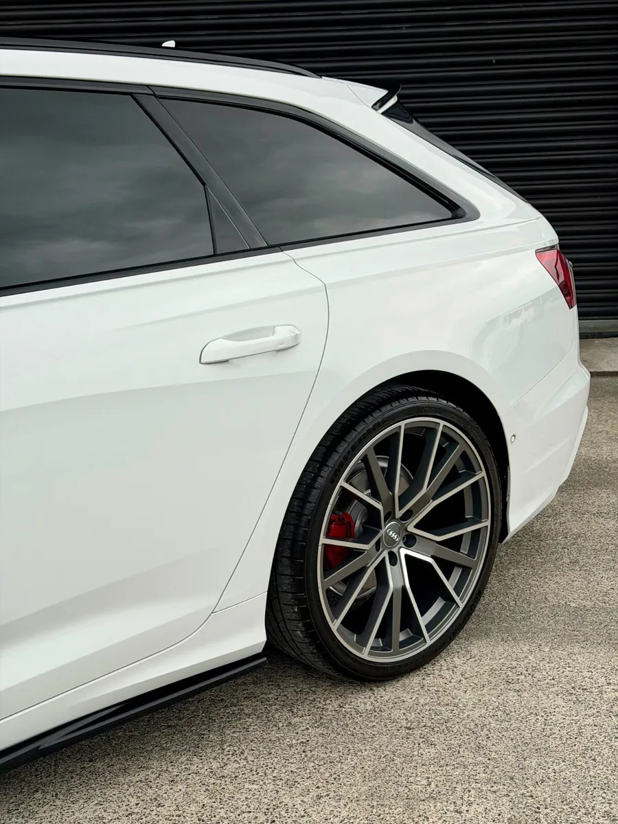 192 AUDI A6 SLINE AVANT BLACK EDITON STYLING - Image 3
