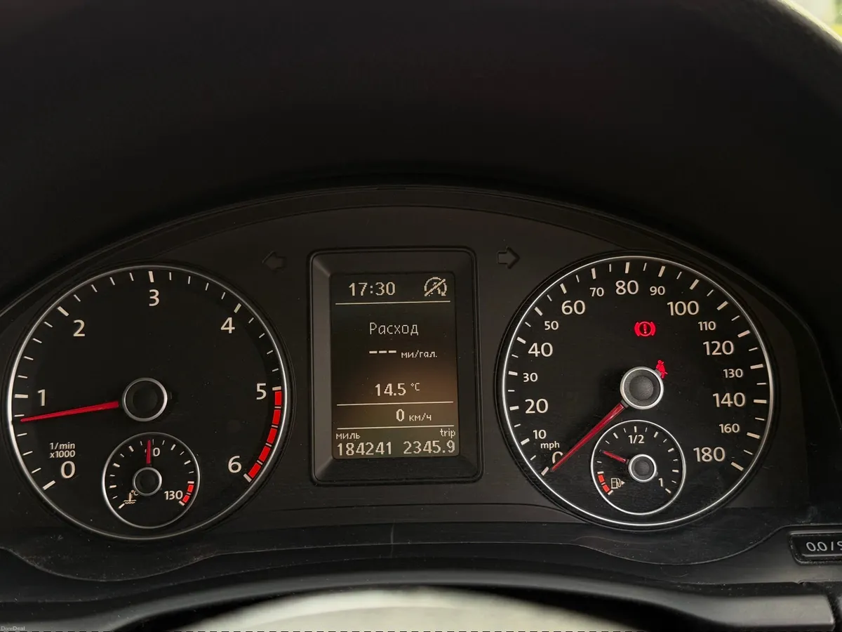 Volkswagen Scirocco 2011 - Image 3