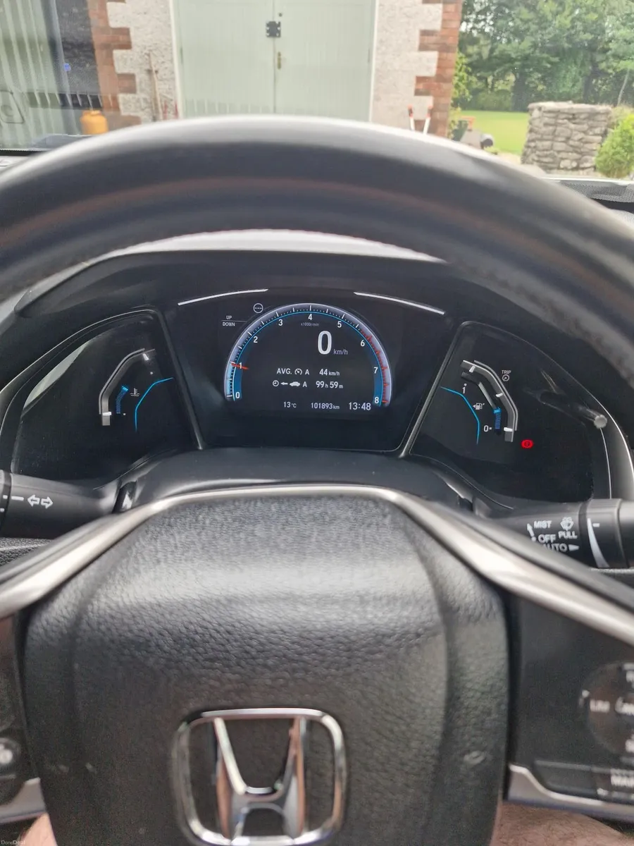 Honda Civic 2018 - Image 5