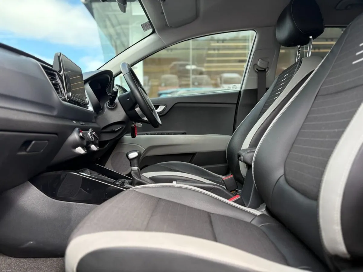 Kia Stonic 1.0 K3 Automatic - Image 2
