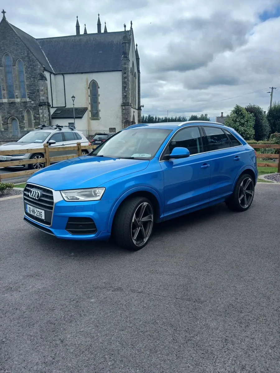 Audi Q3 2016 - Image 1