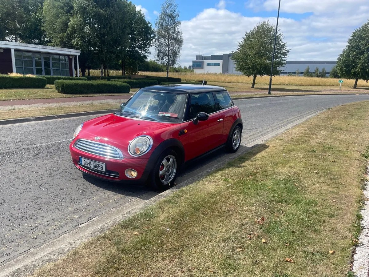 MINI ONE BRAND NEW NCT 10/27 TAX 9/26 AUTOMATIC - Image 5