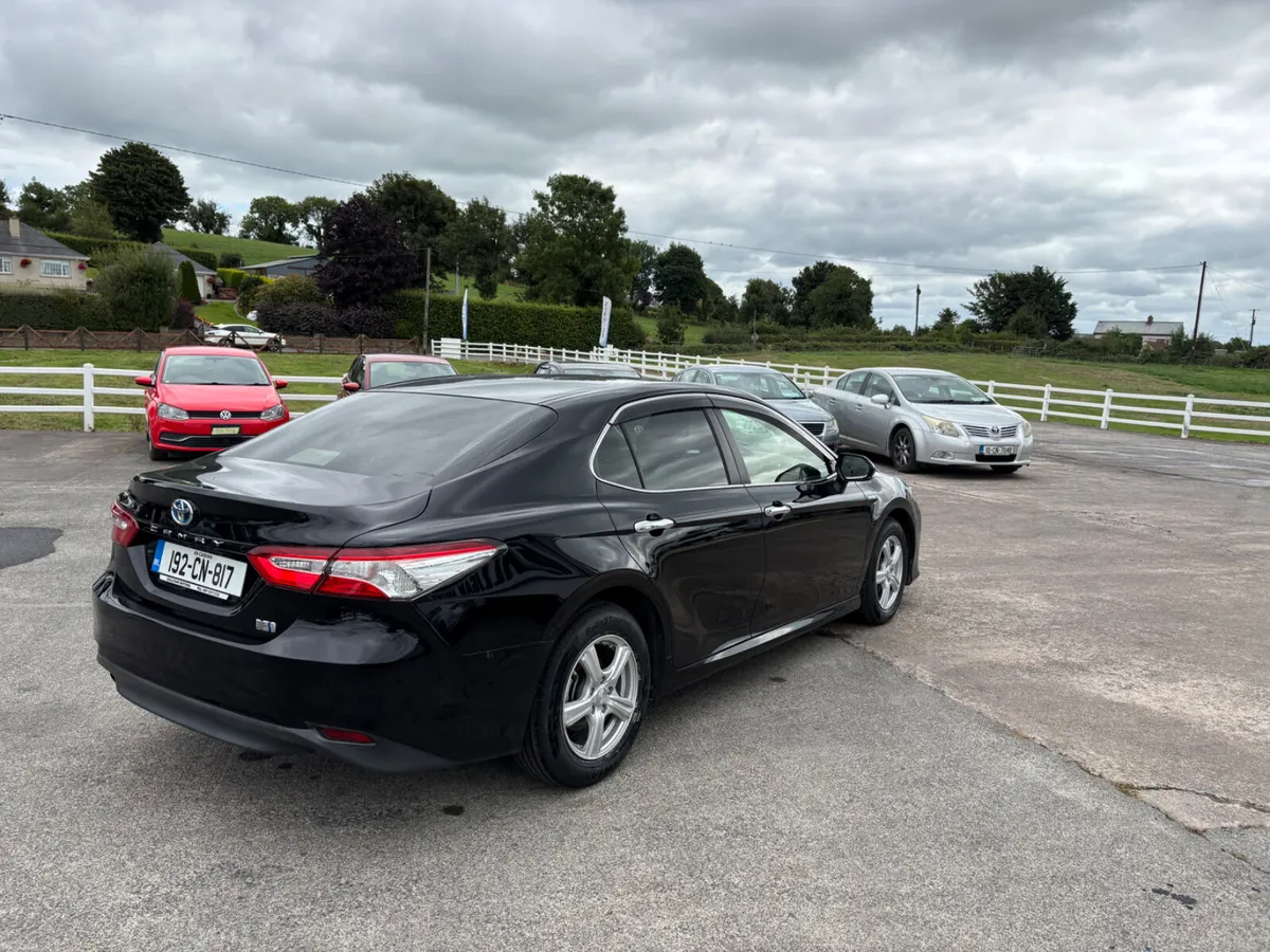Toyota Camry 2019 - Image 4