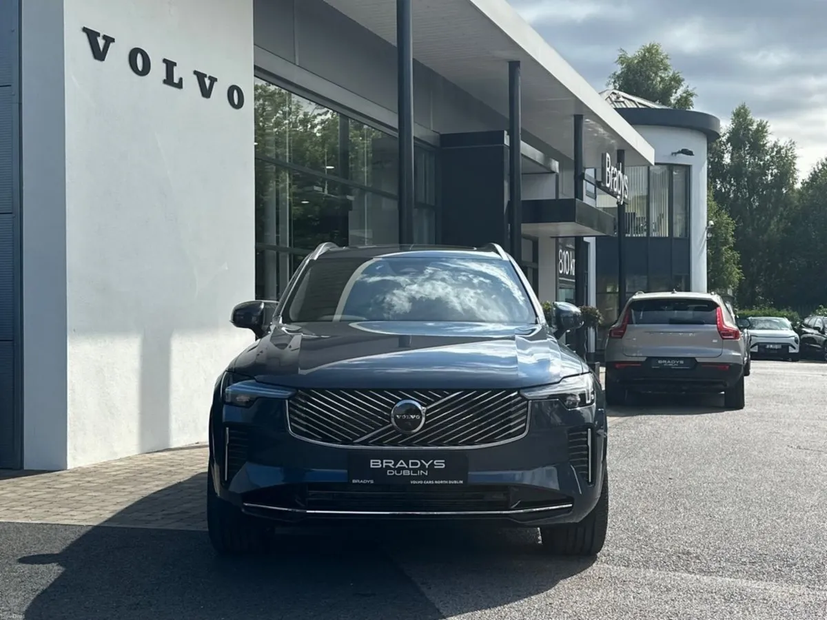 Volvo XC90 0.95% PCP on this car T8 Plus Bright AW - Image 2