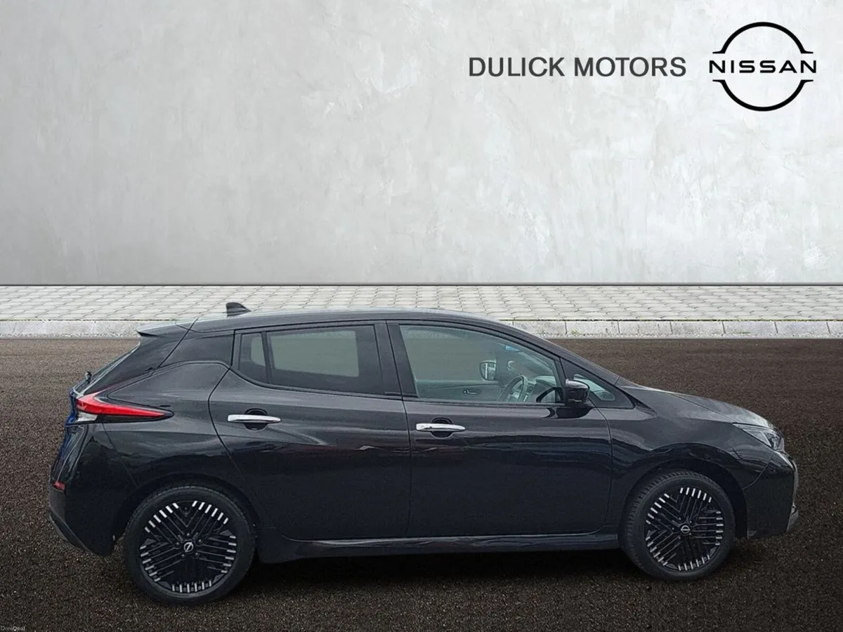 Nissan Leaf Leaf SV Premium 62 kWh - Image 3