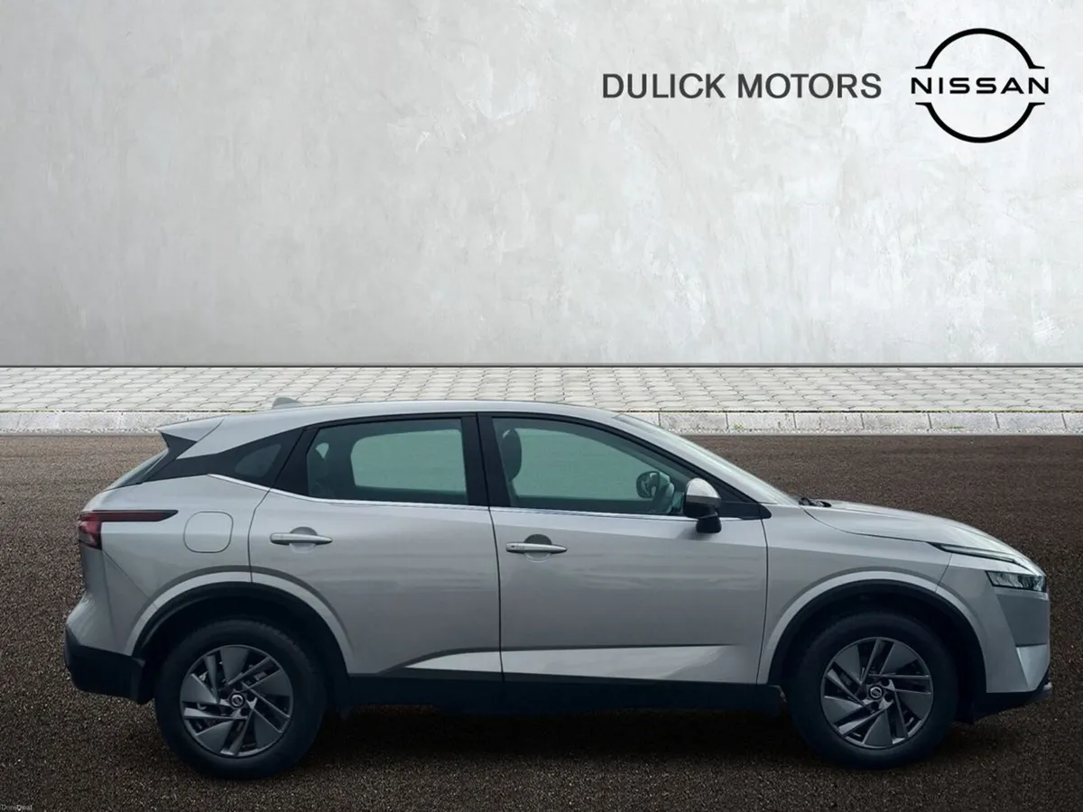 Nissan Qashqai 1.3 PET MILD HYBRID SV - Image 3