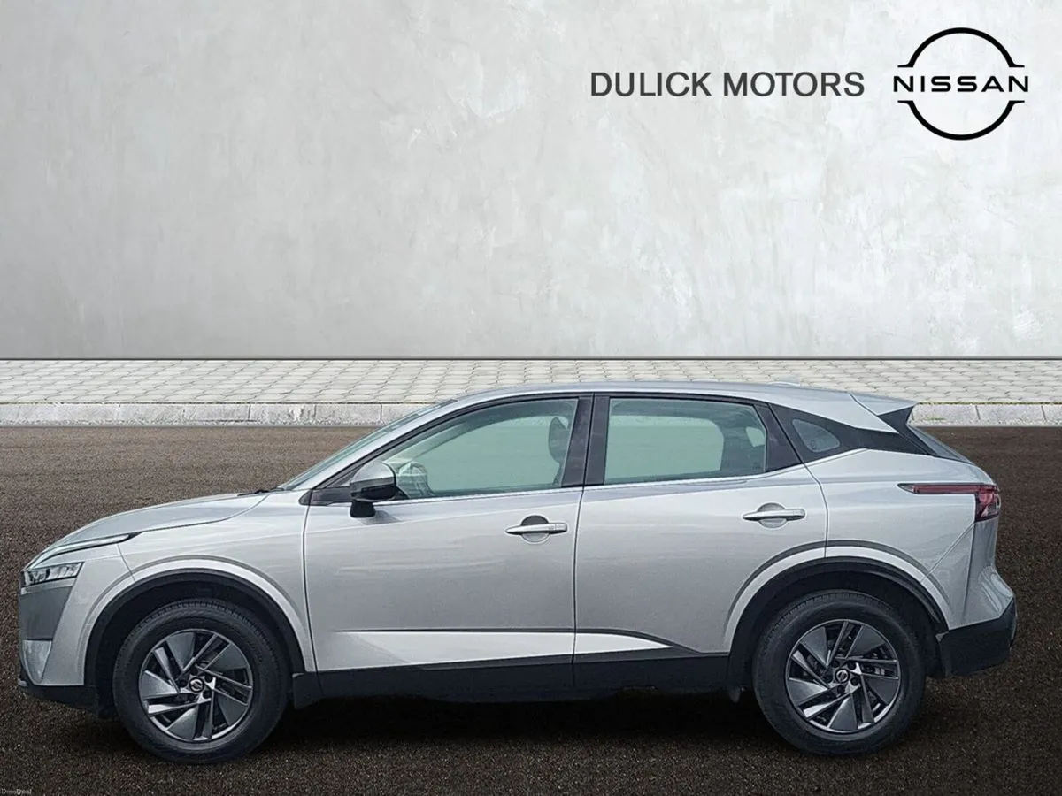 Nissan Qashqai 1.3 PET MILD HYBRID SV - Image 5