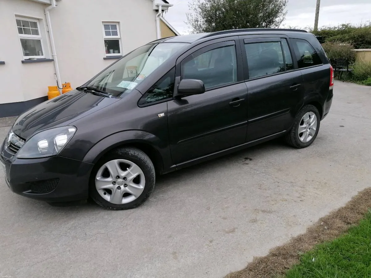 Car - Image 2