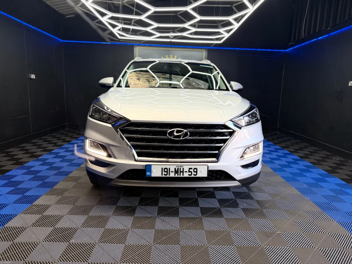 Hyundai Tucson 1.6 diesel,Nct 01/27,1 OWNER - Image 4