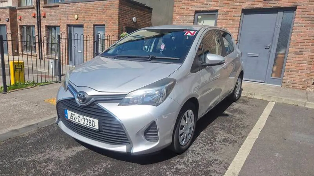 2015 Toyota Yaris - Image 5