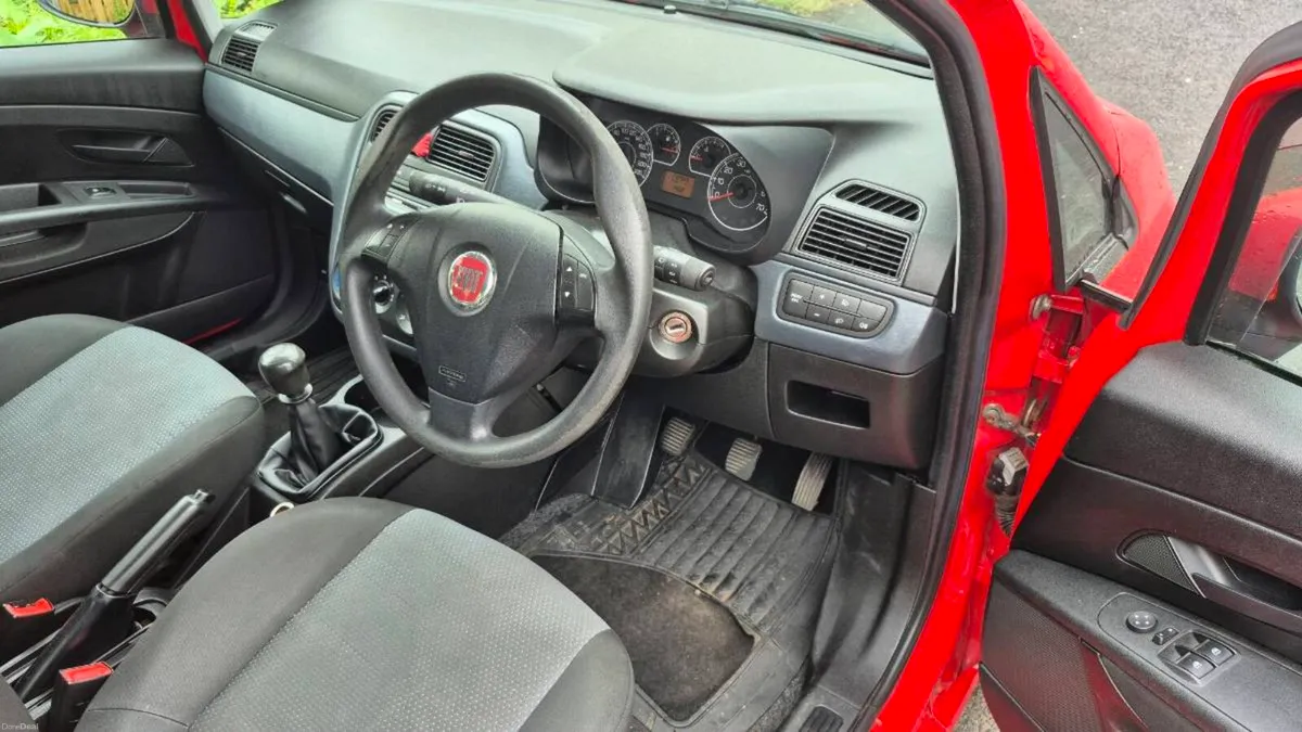 FIat Grande Punto - Image 5