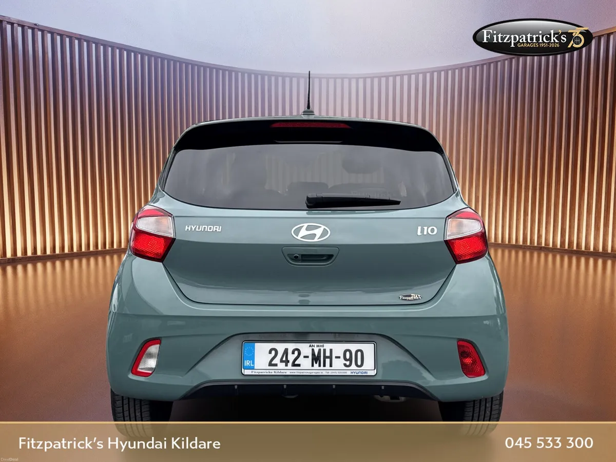Hyundai i10 Deluxe Plus Auto - 2024 - Image 5